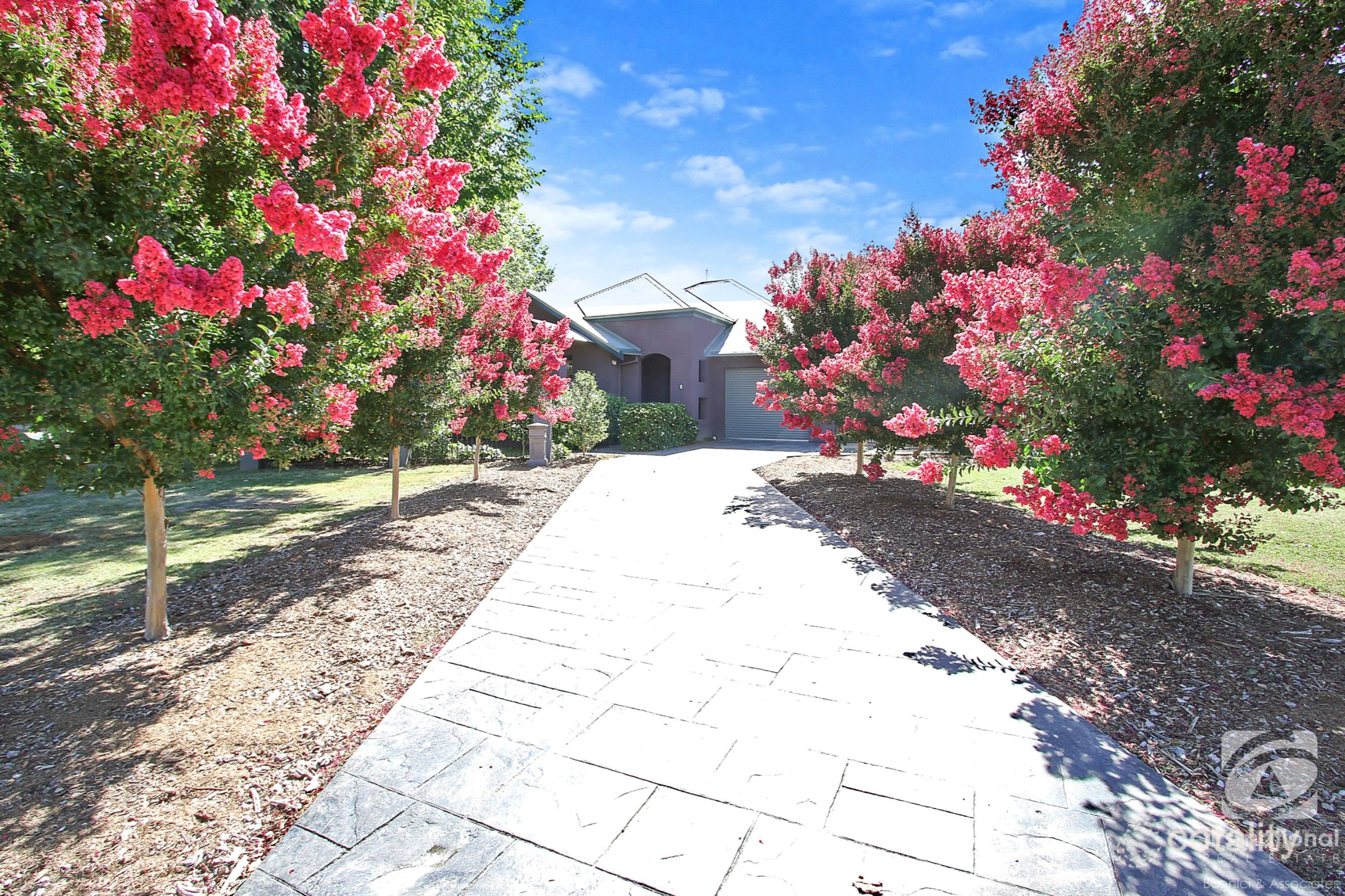 6 Frederick St, Beechworth, VIC 3747