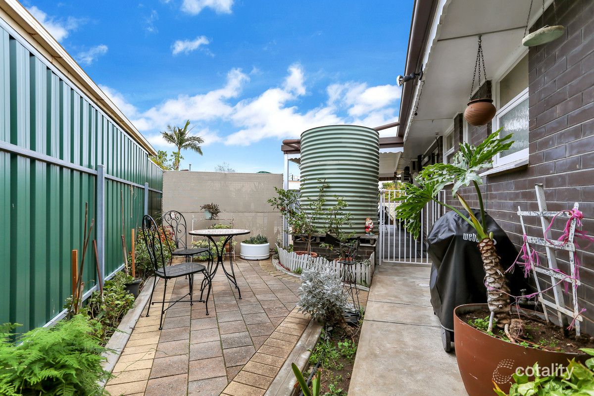 53 Rutherglen Ave, Valley View, SA 5093
