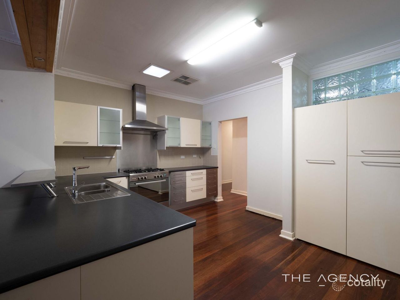 19 Massey St, Rossmoyne, WA 6148