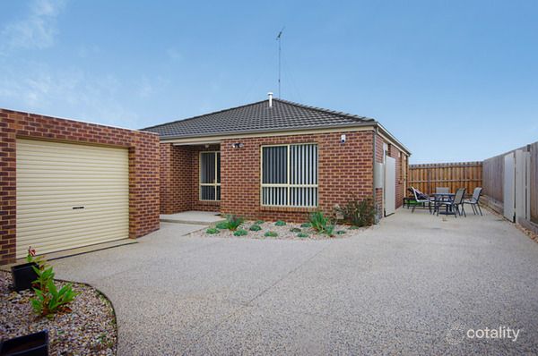 2/22 Tracken Tce, Grovedale, VIC 3216