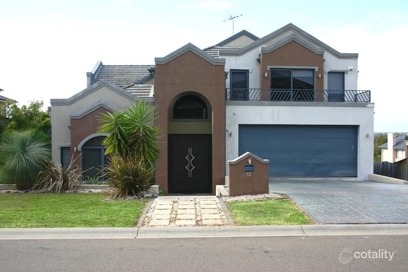 12 Rebellion Pl, Macquarie Links, NSW 2565