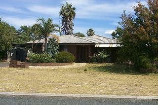 49 Aralia Way, Forrestfield, WA 6058