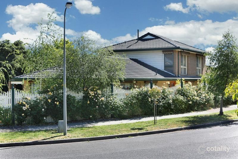 27 Ferndell Cres, Templestowe, VIC 3106