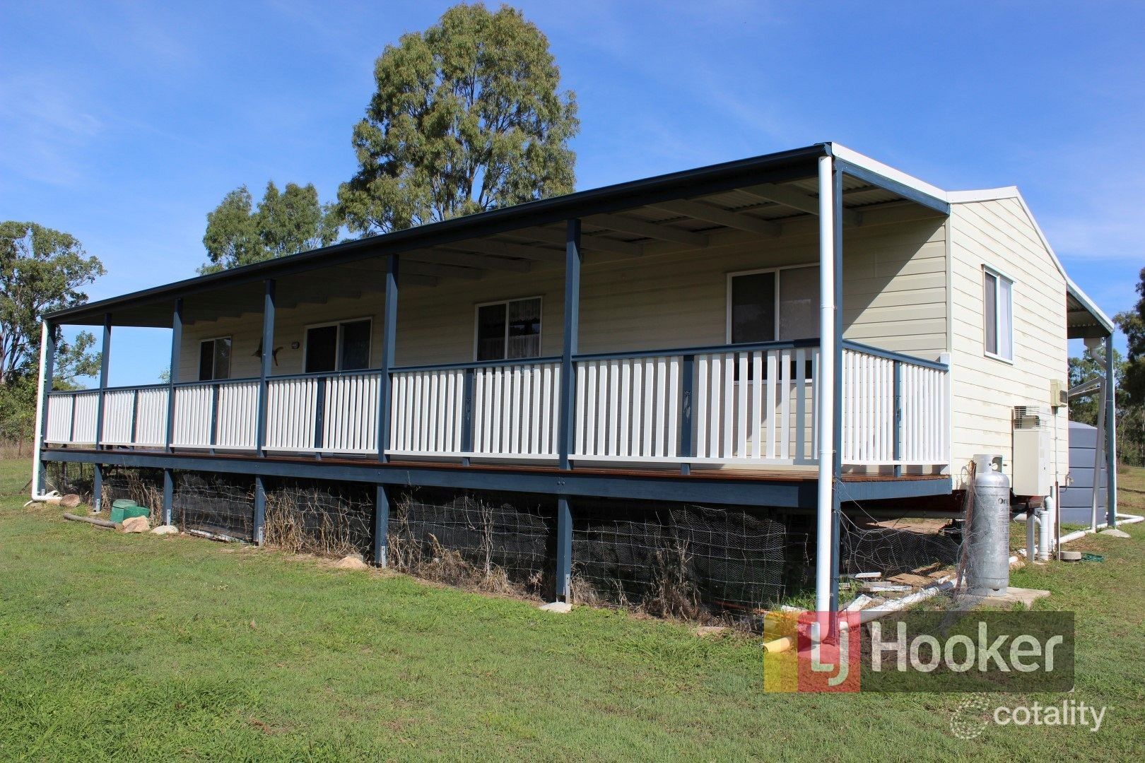 8 Kapunda St, Mount Perry, QLD 4671