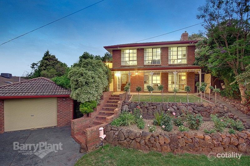 3 The Crest, Highton, VIC 3216