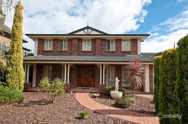 11 Monterey Pine Dr, Aberfoyle Park, SA 5159