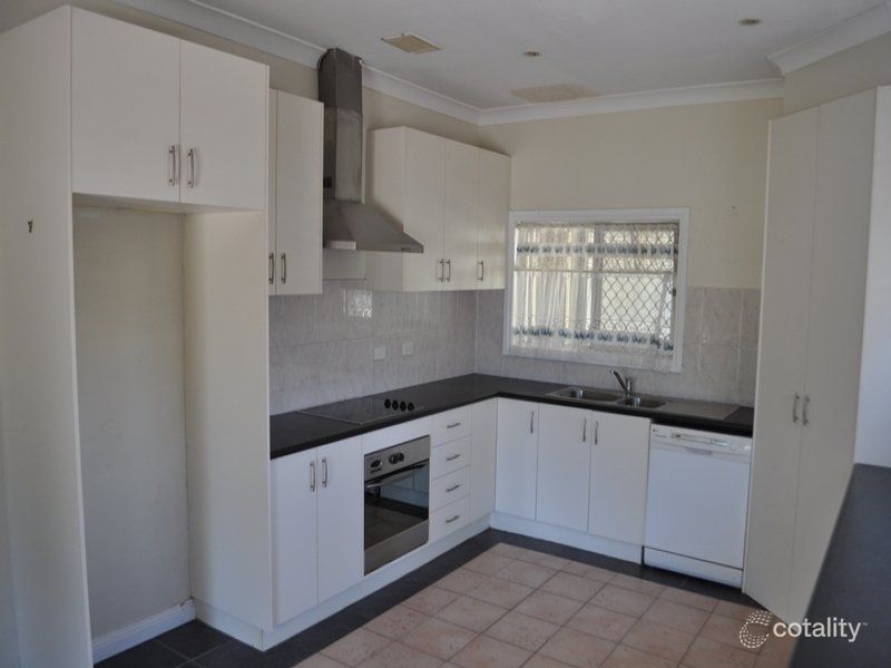 243 Kiewa St, South Albury, NSW 2640