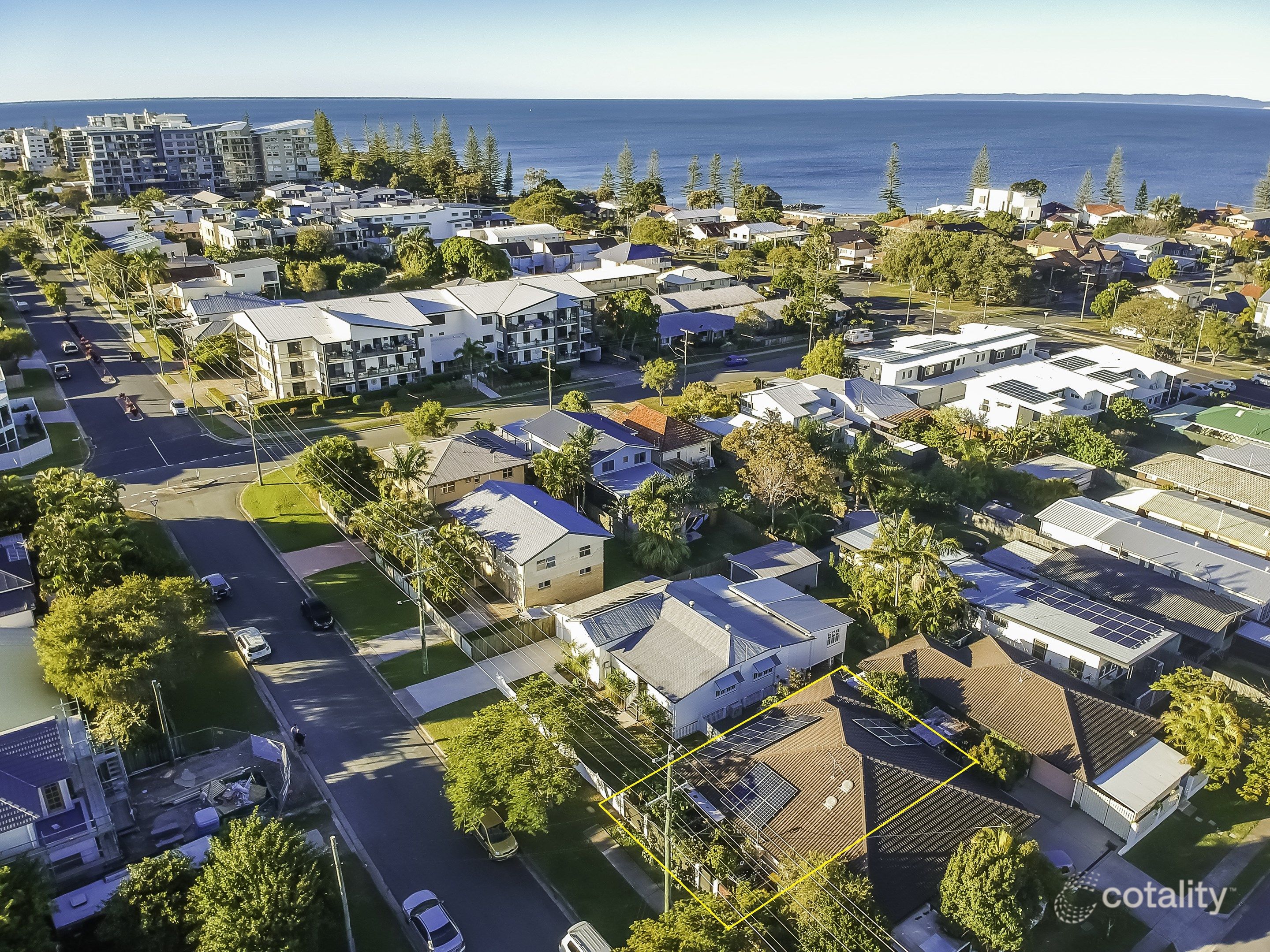 2/10 Woodcock St, Scarborough, QLD 4020