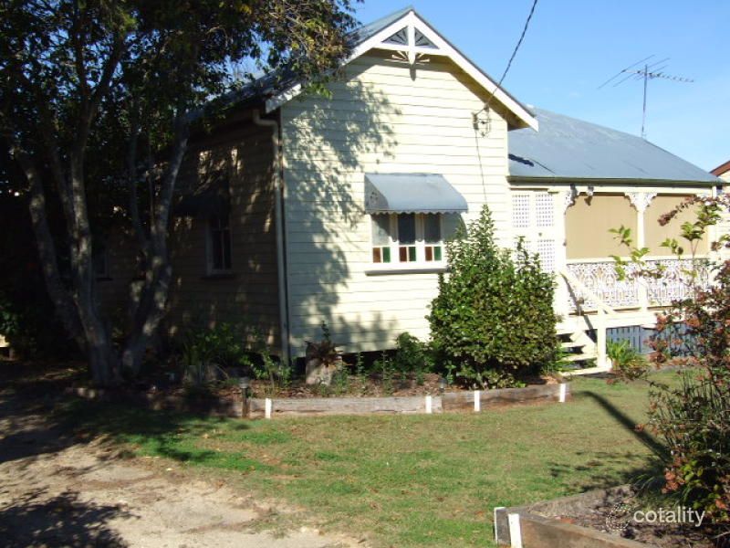 12 Fisher St, Kingaroy, QLD 4610