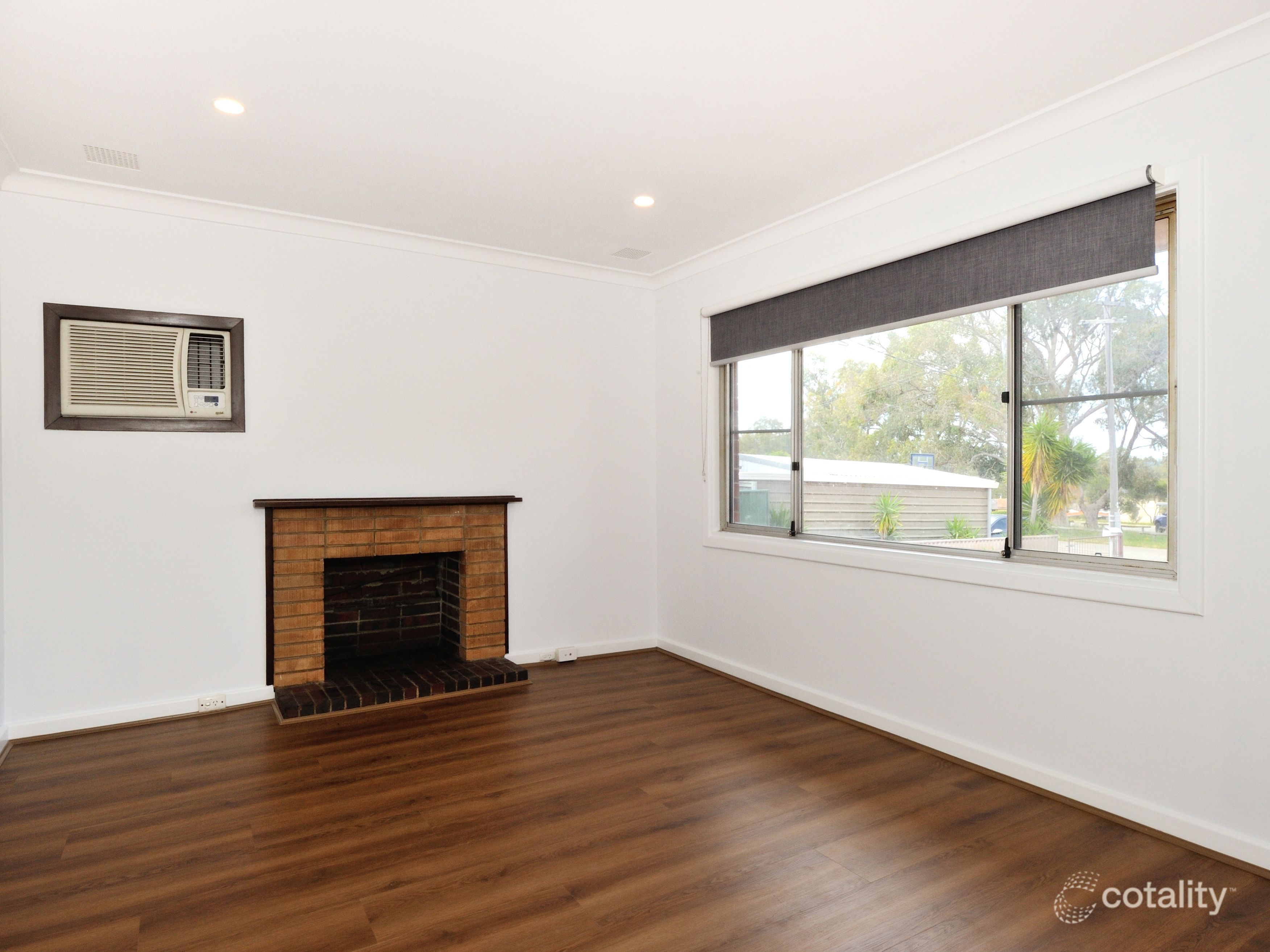 12 Gale Ct, Calista, WA 6167