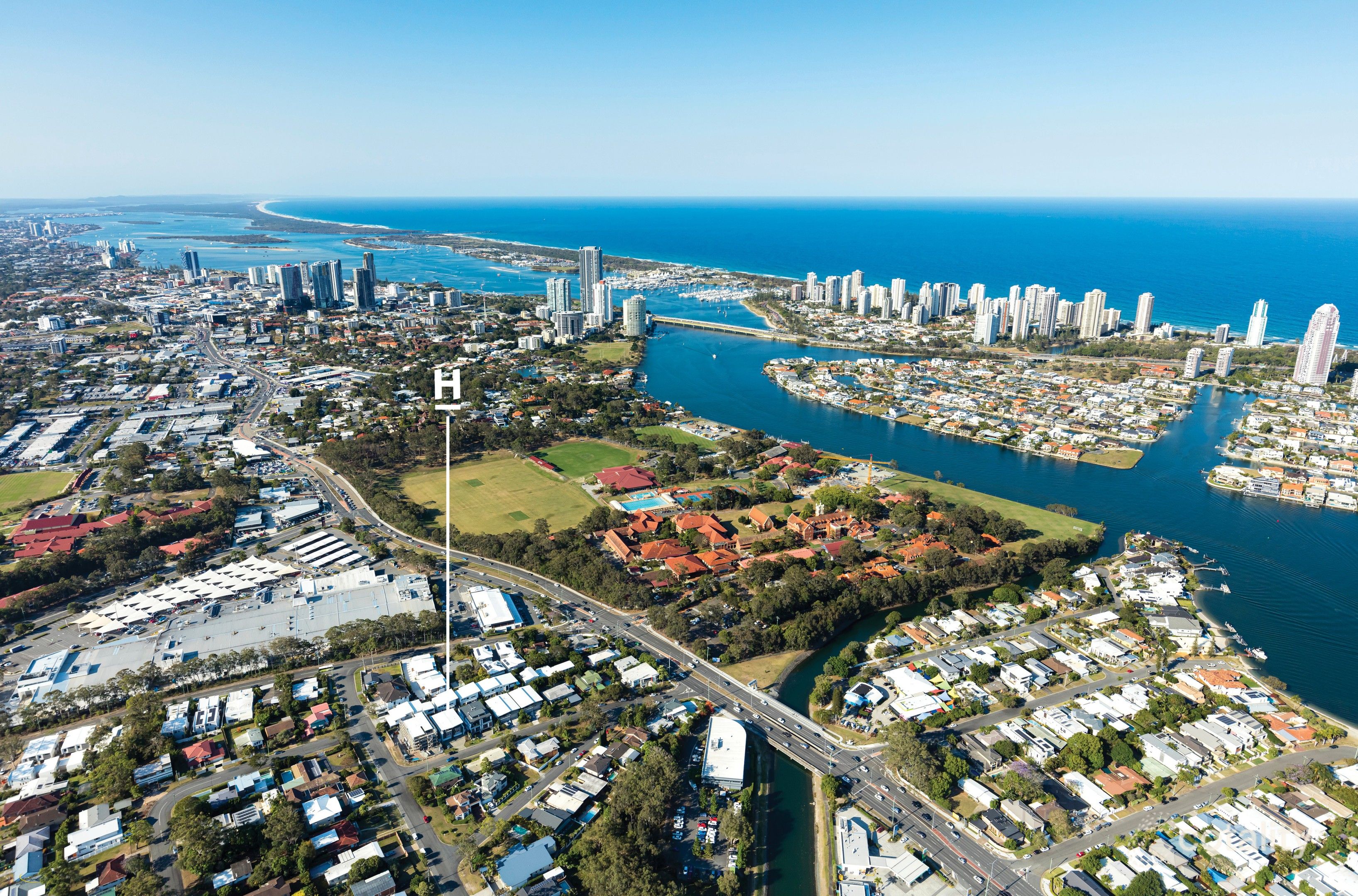 1/15 Deauville Dr, Southport, QLD 4215