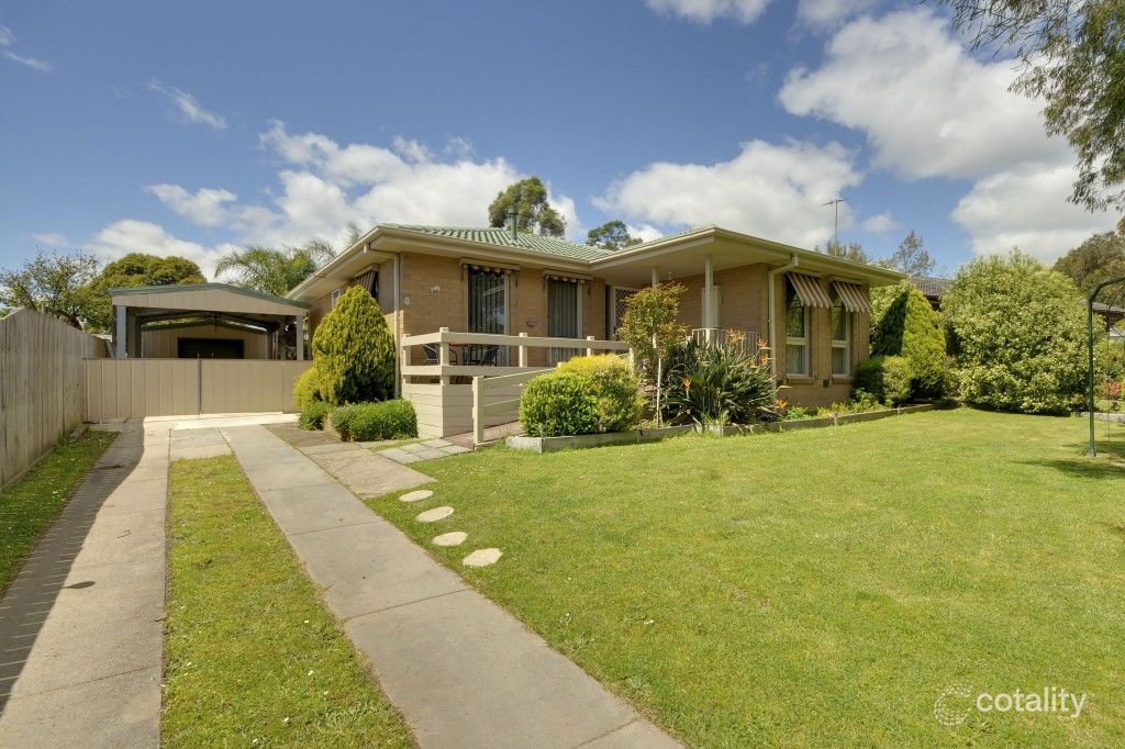 1 Coora Pl, Churchill, VIC 3842