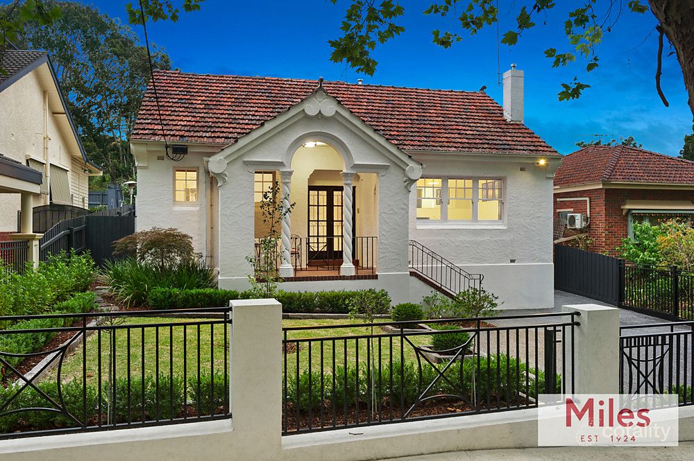 19 Fairy St, Ivanhoe, VIC 3079