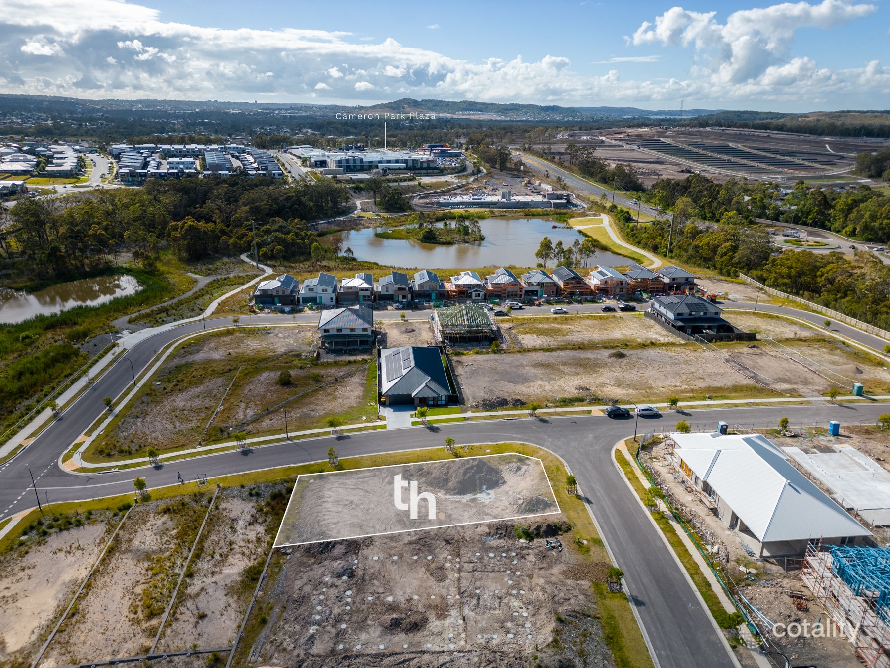 2 Turnock Dr, Cameron Park, NSW 2285