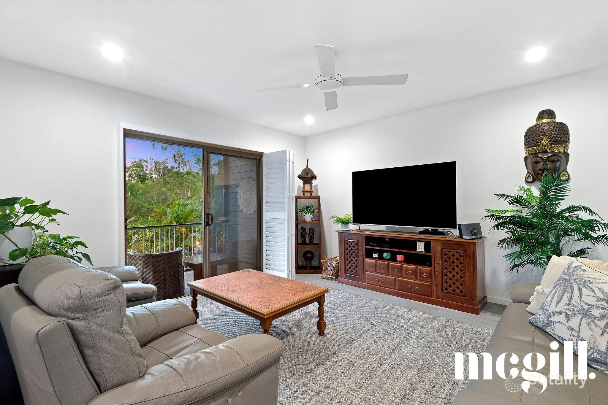 29 Eumeralla Cres, Landsborough, QLD 4550