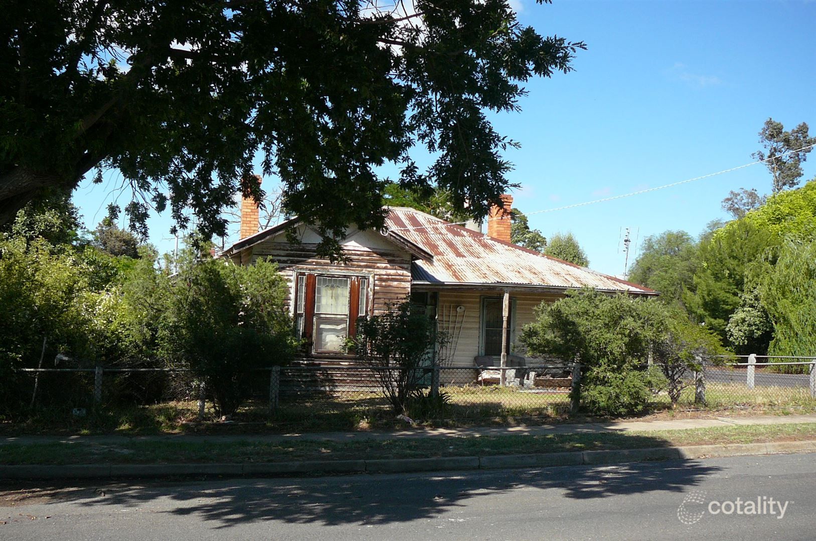 31 Kings Ave, St Arnaud, VIC 3478