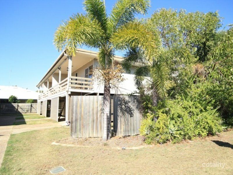 4/1 Side St, West Gladstone, QLD 4680