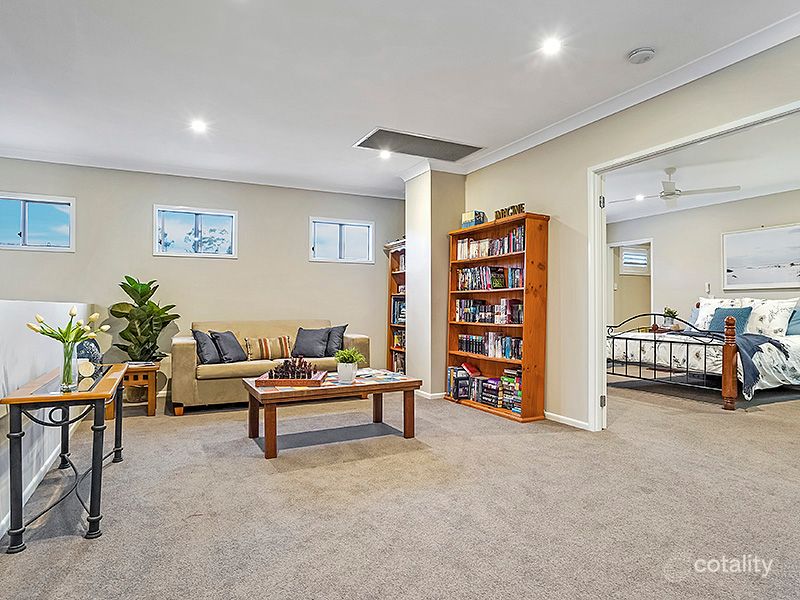 15 Egret St, Upper Kedron, QLD 4055