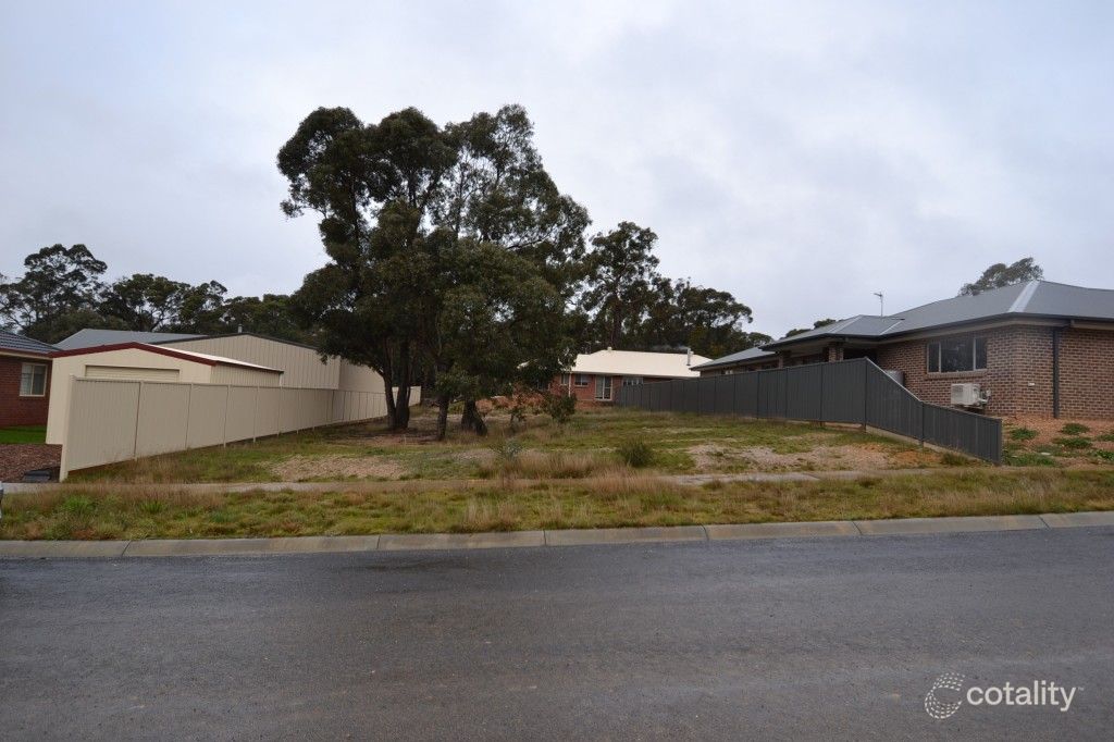 5 Hains Cl, Beaufort, VIC 3373