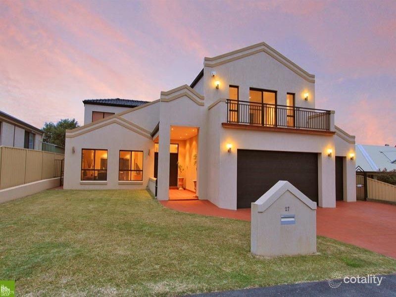 27 Southern Cross Bvd, Shell Cove, NSW 2529