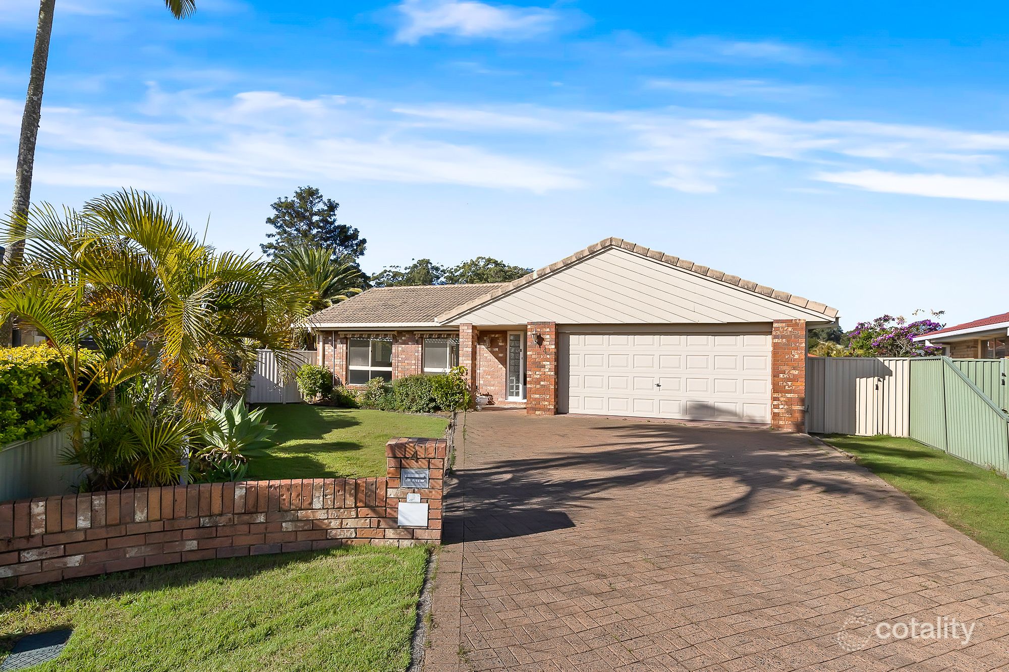 4 Damson Pl, Elanora, QLD 4221