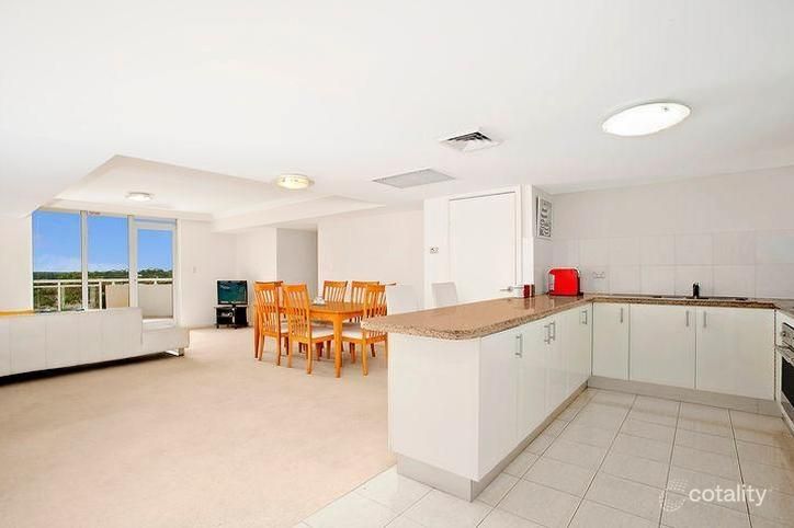 65/2 Pound Rd, Hornsby, NSW 2077
