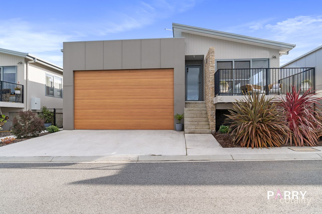 4/40 Louisa St, Bridport, TAS 7262
