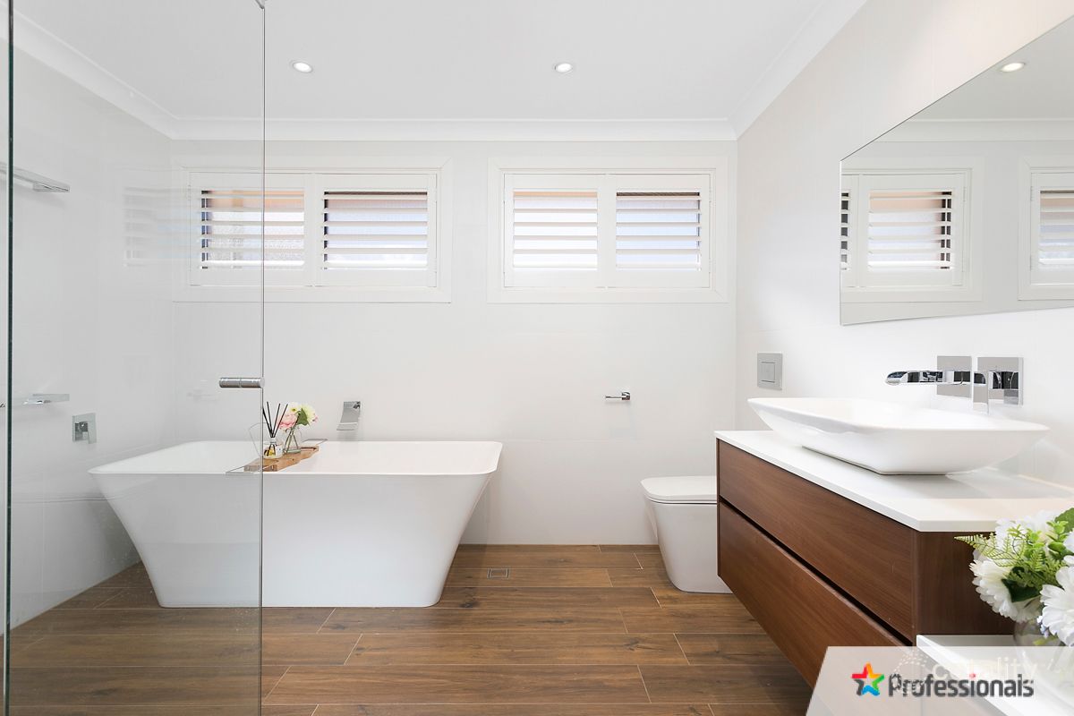 3 Prior Cl, Illawong, NSW 2234