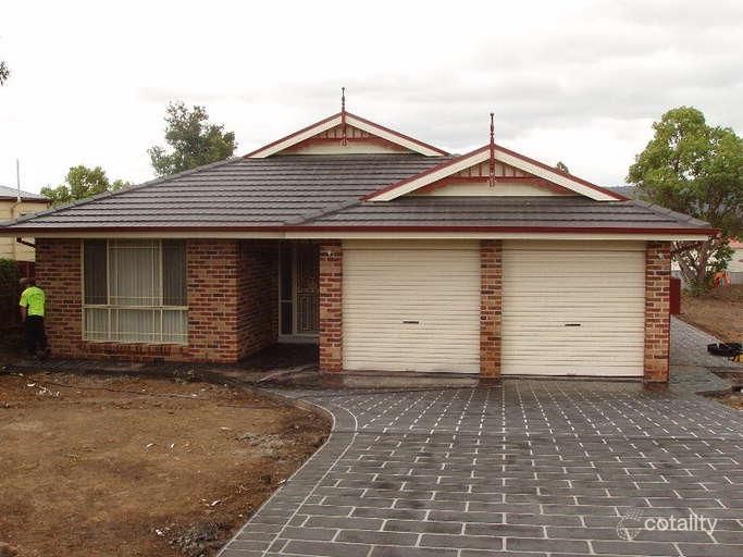 17 Adelaide St, Paxton, NSW 2325