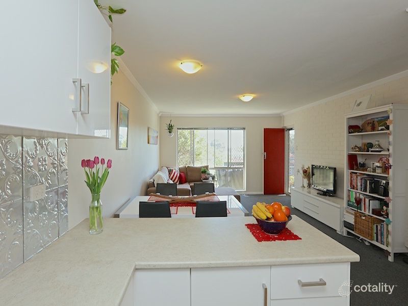 6b/11 Wilson Cres, Wembley Downs, WA 6019