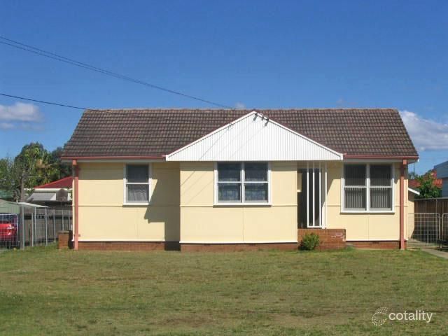 30 Wilberforce St, Ashcroft, NSW 2168