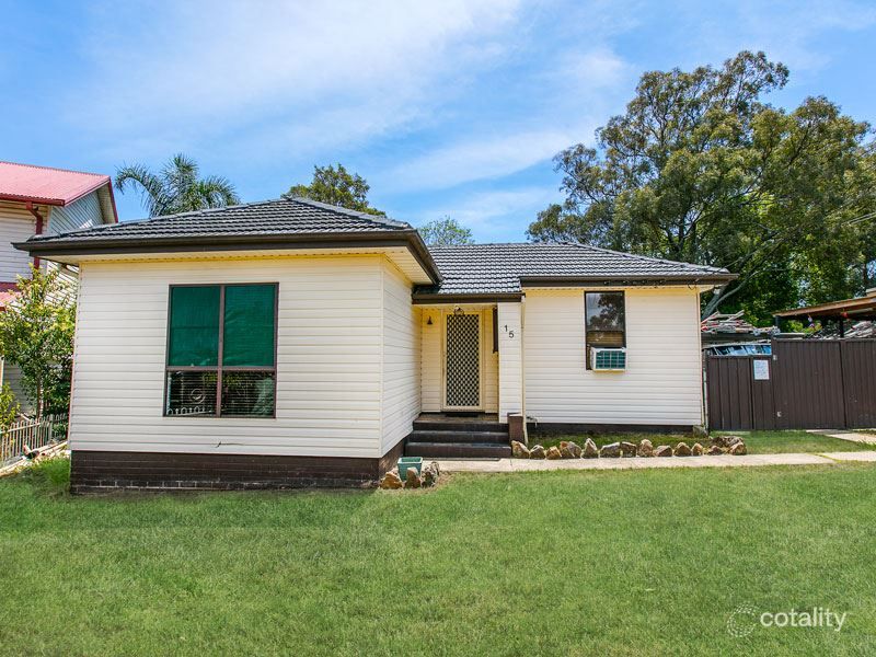 15 Koorabel Rd, Lalor Park, NSW 2147