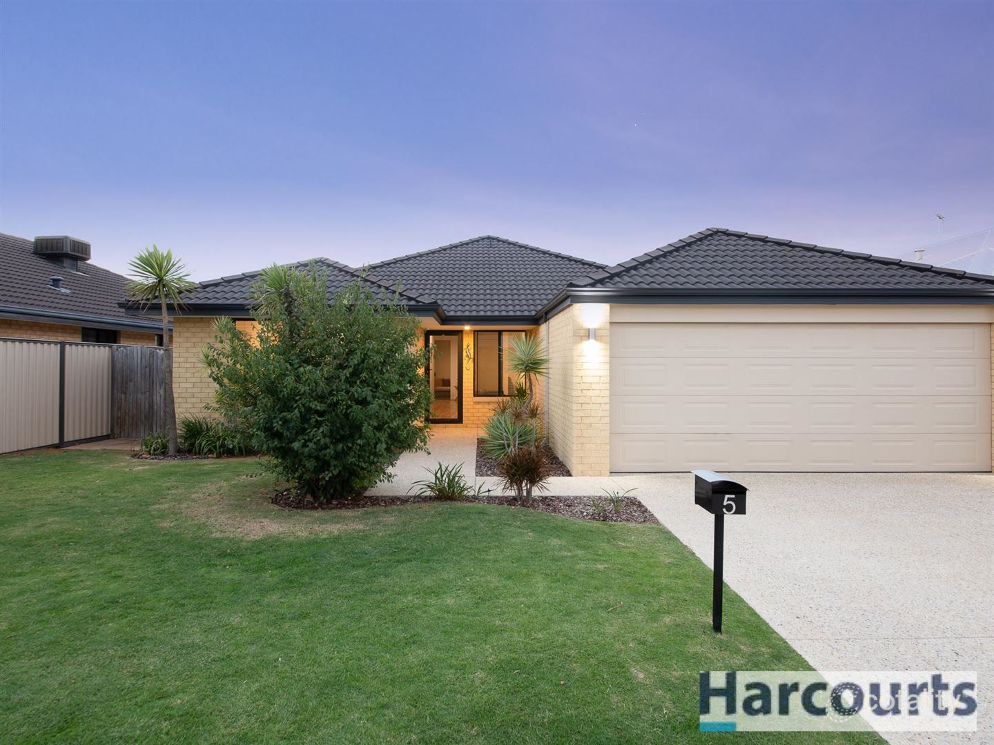 5 Hidcote Turn, Aubin Grove, WA 6164