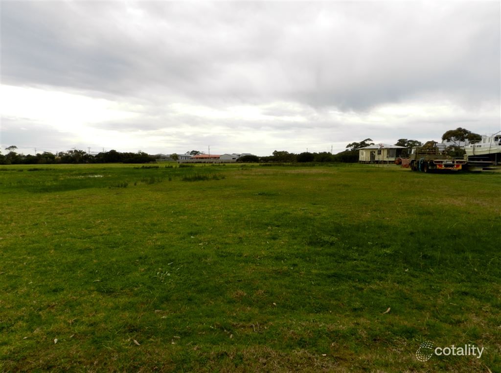 6 Charles St, Port Albert, VIC 3971