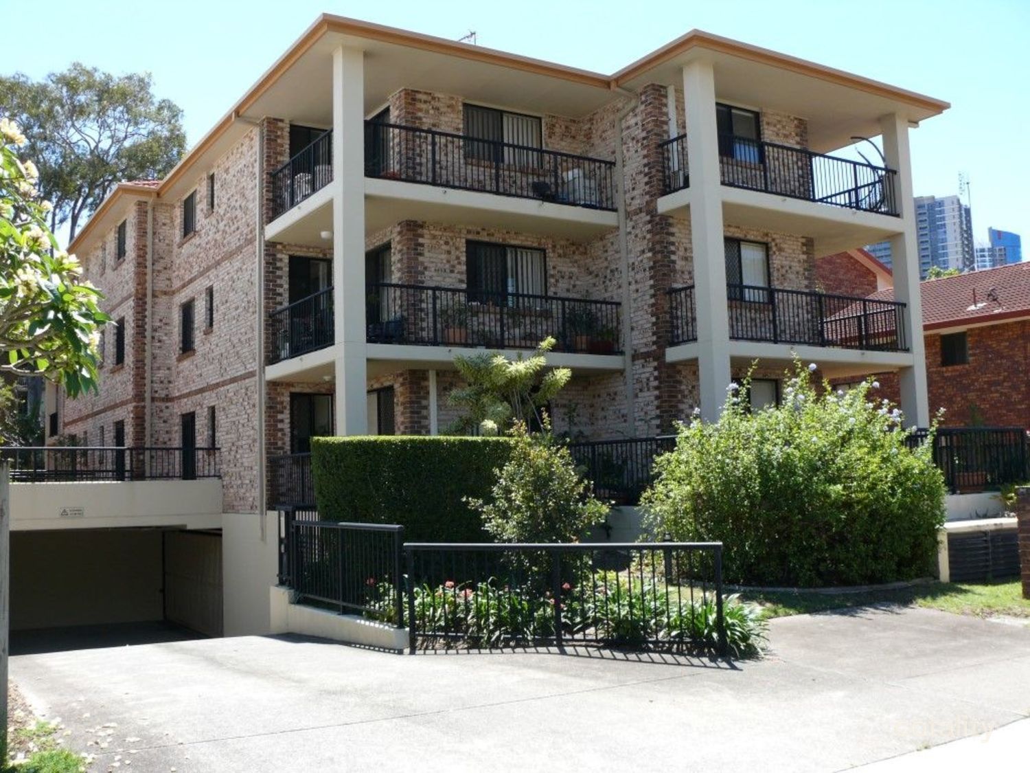 3/56-58 Bauer St, Southport, QLD 4215