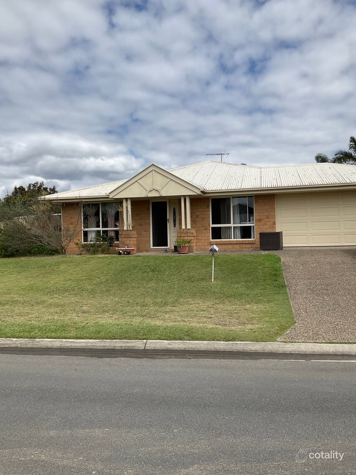 2 Sparrow Ct, Deception Bay, QLD 4508