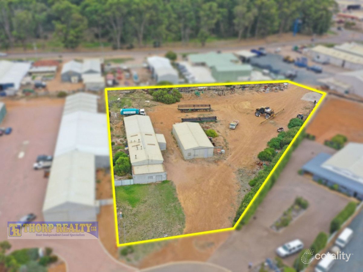 11 Woods St, Chadwick, WA 6450