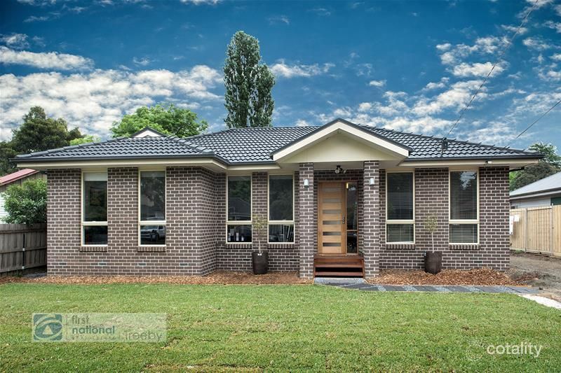 1/15 Ricky Ct, Mooroolbark, VIC 3138