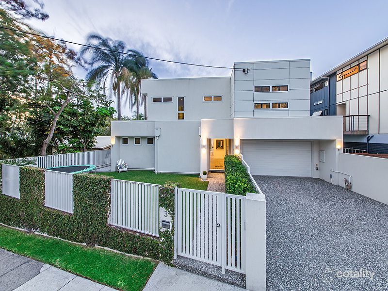 3 School Lane, Manly, QLD 4179
