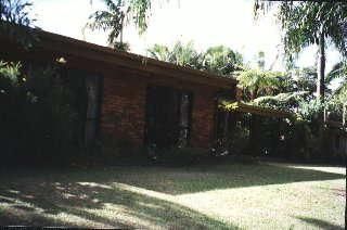 15 Sunflower Dr, Mooroobool, QLD 4870