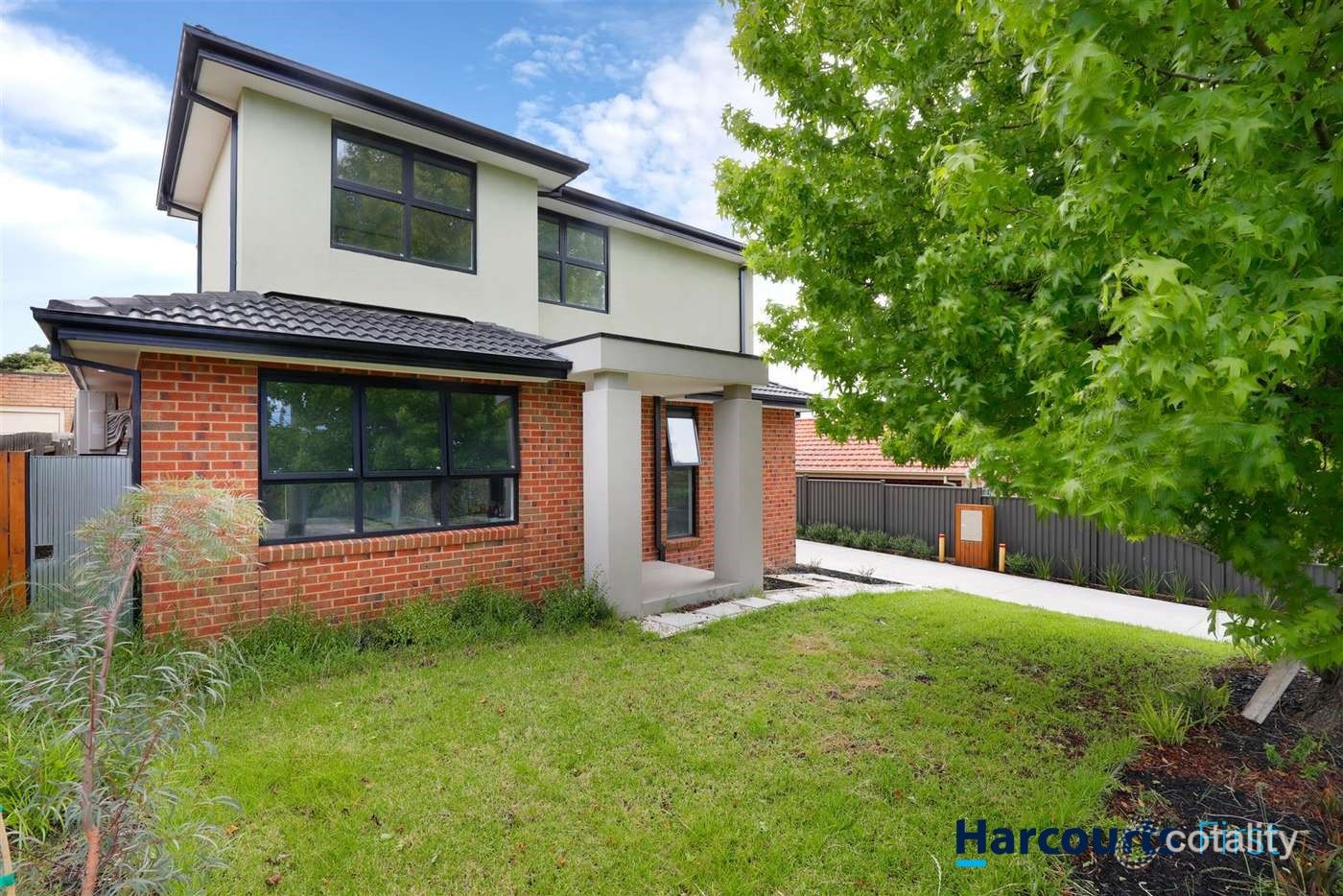 1/33 Leopold St, Burwood, VIC 3125