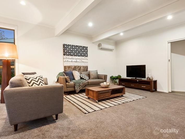 57 Kelvin Ave, Montmorency, VIC 3094