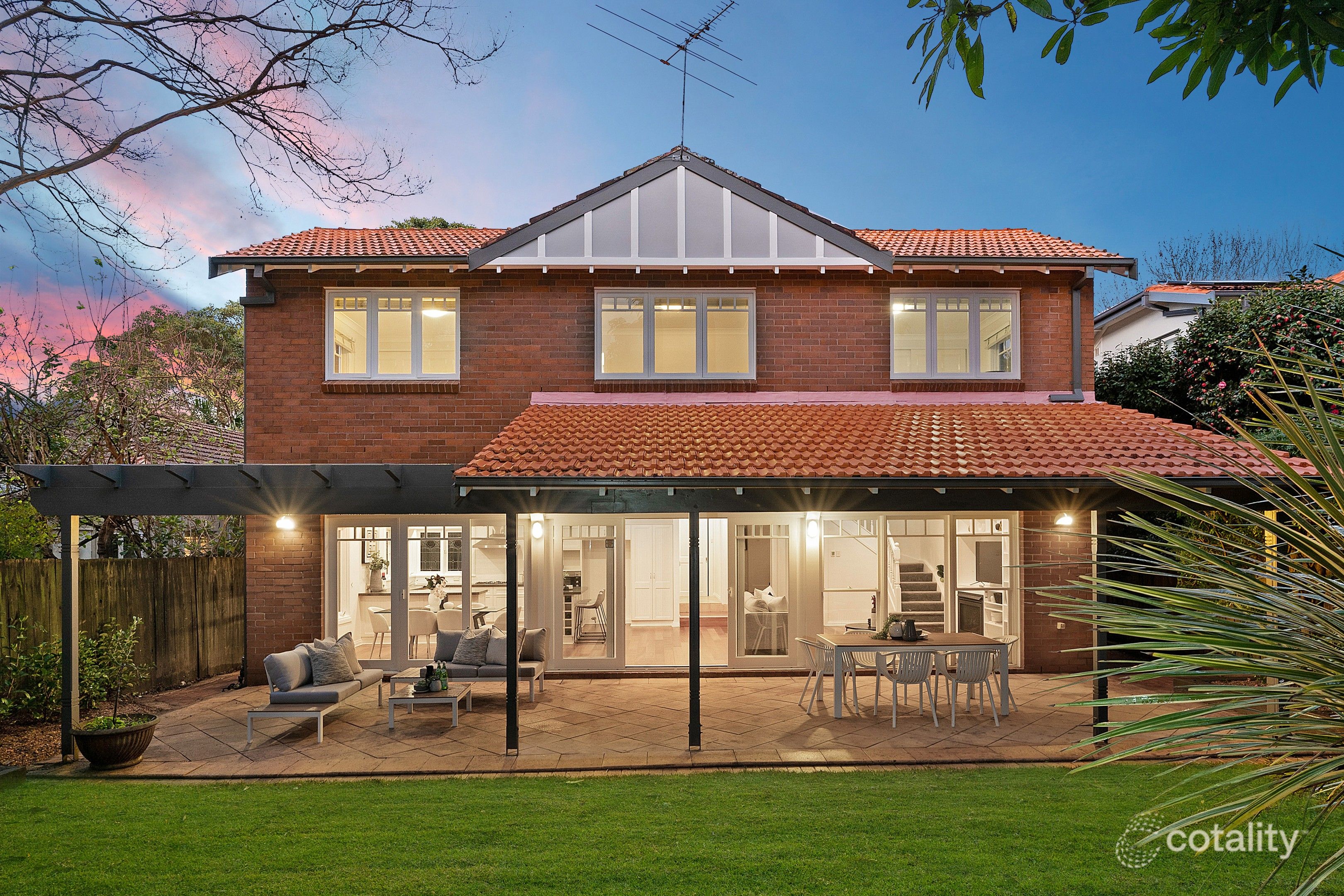 8 Hollywood Cres, North Willoughby, NSW 2068