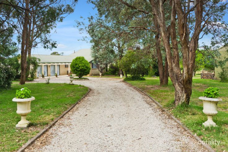 233 Castledoyle Rd, Armidale, NSW 2350