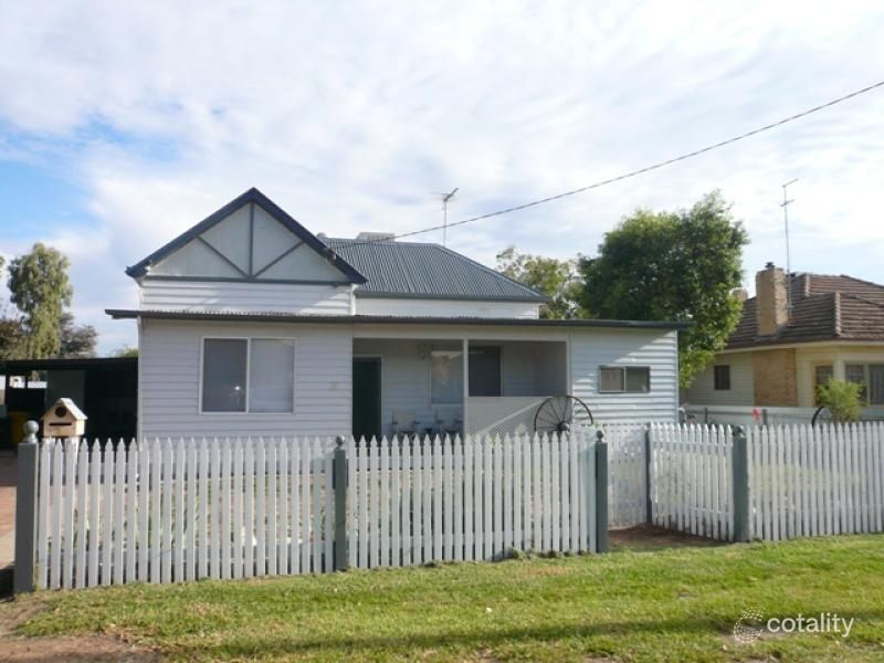 36 Market St, Minyip, VIC 3392