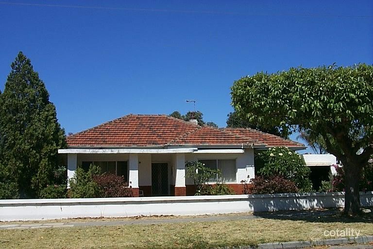 77 Salisbury St, Bedford, WA 6052