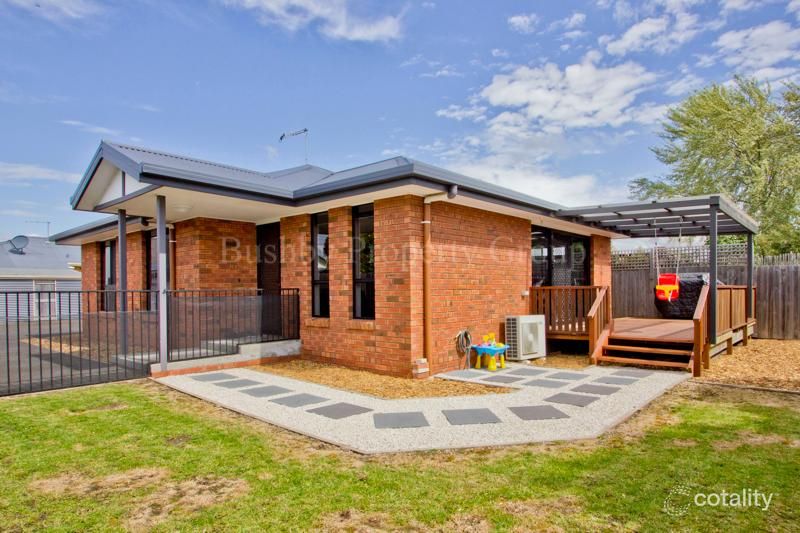 2/4 Adams St, Mowbray, TAS 7248