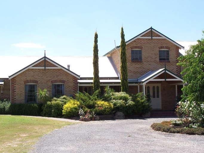 65 Cathedral Ave, Brigadoon, WA 6069