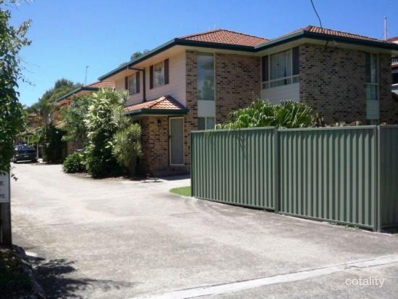 3/5 Ahern St, Labrador, QLD 4215