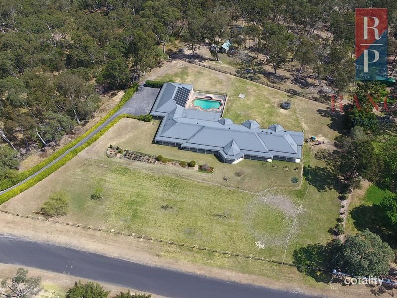 2 Lillian Rd, Annangrove, NSW 2156